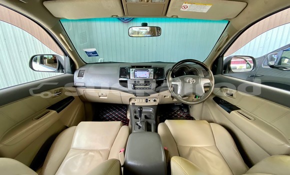 ซื้อ รถมือสอง Toyota Fortuner ขาว รถยนต์ ใน %{เมือง} ใน กรุงเทพมหานคร ซื้อ รถมือสอง Toyota Fortuner ขาว รถยนต์ ใน %{เมือง} ใน กรุงเทพมหานคร