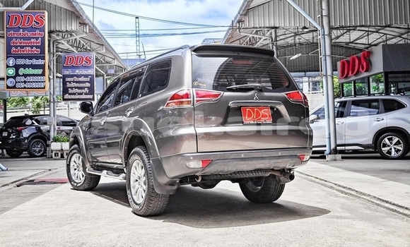 ซื้อ รถมือสอง Mitsubishi Pajero Sport อื่น ๆ รถยนต์ ใน %{เมือง} ใน กรุงเทพมหานคร ซื้อ รถมือสอง Mitsubishi Pajero Sport อื่น ๆ รถยนต์ ใน %{เมือง} ใน กรุงเทพมหานคร