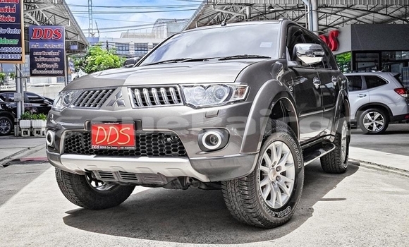 ซื้อ รถมือสอง Mitsubishi Pajero Sport อื่น ๆ รถยนต์ ใน %{เมือง} ใน กรุงเทพมหานคร ซื้อ รถมือสอง Mitsubishi Pajero Sport อื่น ๆ รถยนต์ ใน %{เมือง} ใน กรุงเทพมหานคร