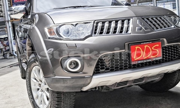 ซื้อ รถมือสอง Mitsubishi Pajero Sport อื่น ๆ รถยนต์ ใน %{เมือง} ใน กรุงเทพมหานคร ซื้อ รถมือสอง Mitsubishi Pajero Sport อื่น ๆ รถยนต์ ใน %{เมือง} ใน กรุงเทพมหานคร