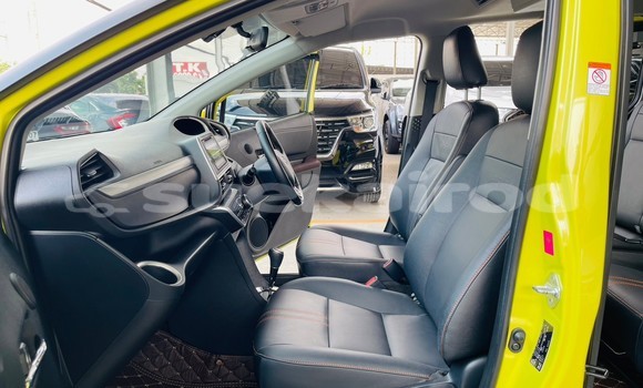 Buy Used Toyota Sienta Green Car in Bangkok in Bangkok Buy Used Toyota Sienta Green Car in Bangkok in Bangkok