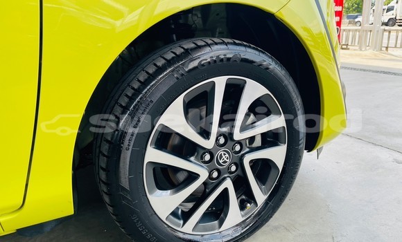Buy Used Toyota Sienta Green Car in Bangkok in Bangkok Buy Used Toyota Sienta Green Car in Bangkok in Bangkok