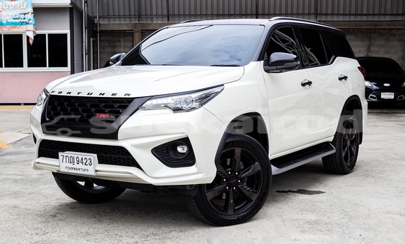 ซื้อ รถมือสอง Toyota Fortuner ขาว รถยนต์ ใน %{เมือง} ใน กรุงเทพมหานคร ซื้อ รถมือสอง Toyota Fortuner ขาว รถยนต์ ใน %{เมือง} ใน กรุงเทพมหานคร