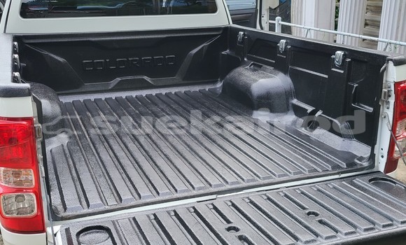 Buy Used Chevlolet Spin White Car in Bangkok in Bangkok Buy Used Chevlolet Spin White Car in Bangkok in Bangkok