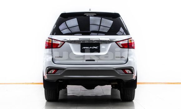 ซื้อ รถมือสอง Isuzu MU-X อื่น ๆ รถยนต์ ใน %{เมือง} ใน กรุงเทพมหานคร ซื้อ รถมือสอง Isuzu MU-X อื่น ๆ รถยนต์ ใน %{เมือง} ใน กรุงเทพมหานคร