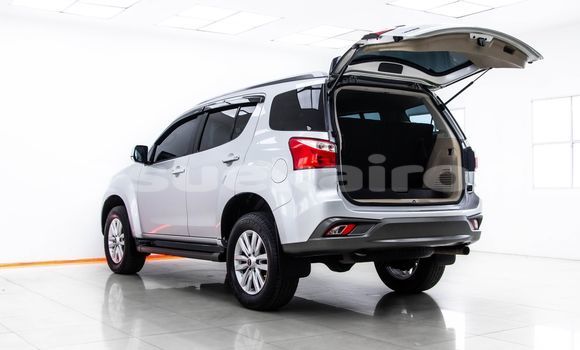 ซื้อ รถมือสอง Isuzu MU-X อื่น ๆ รถยนต์ ใน %{เมือง} ใน กรุงเทพมหานคร ซื้อ รถมือสอง Isuzu MU-X อื่น ๆ รถยนต์ ใน %{เมือง} ใน กรุงเทพมหานคร