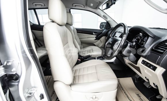 ซื้อ รถมือสอง Isuzu MU-X อื่น ๆ รถยนต์ ใน %{เมือง} ใน กรุงเทพมหานคร ซื้อ รถมือสอง Isuzu MU-X อื่น ๆ รถยนต์ ใน %{เมือง} ใน กรุงเทพมหานคร