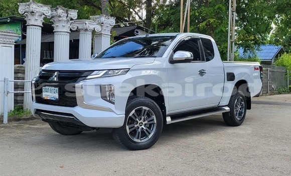 Buy Used Mitsubishi Triton White Car in Bangkok in Bangkok Buy Used Mitsubishi Triton White Car in Bangkok in Bangkok
