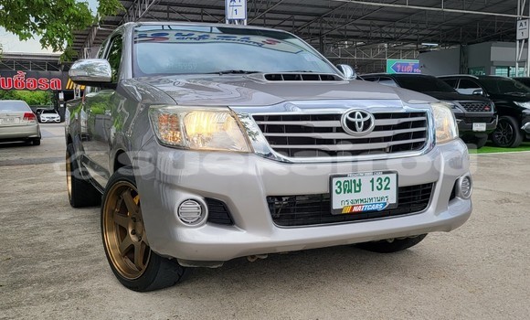 Buy Used Toyota Hiluxe VIGO Silver Car in Bangkok in Bangkok Buy Used Toyota Hiluxe VIGO Silver Car in Bangkok in Bangkok