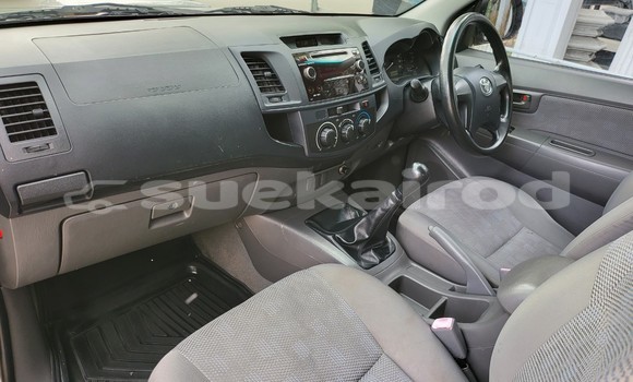 Buy Used Toyota Hiluxe VIGO Silver Car in Bangkok in Bangkok Buy Used Toyota Hiluxe VIGO Silver Car in Bangkok in Bangkok