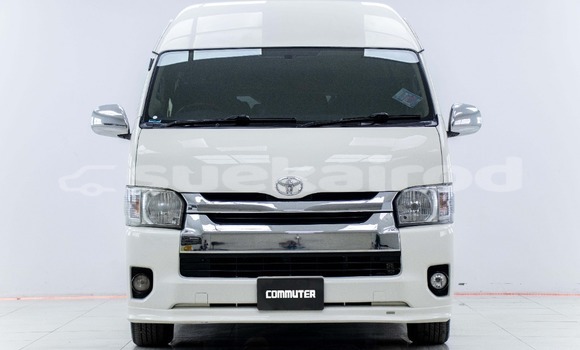Buy Used Toyota Commuter White Car in Bangkok in Bangkok