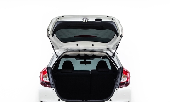 ซื้อ รถมือสอง Honda Jazz ขาว รถยนต์ ใน %{เมือง} ใน กรุงเทพมหานคร ซื้อ รถมือสอง Honda Jazz ขาว รถยนต์ ใน %{เมือง} ใน กรุงเทพมหานคร