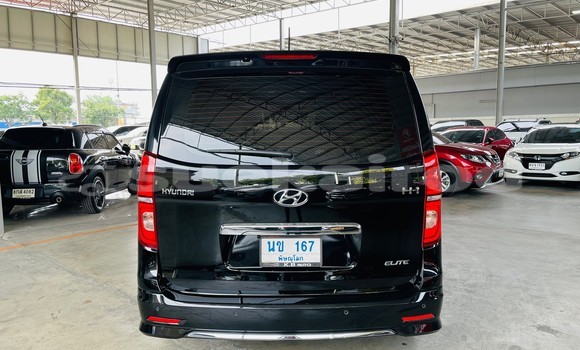 ซื้อ รถมือสอง Hyundai H1 สีดำ รถยนต์ ใน %{เมือง} ใน กรุงเทพมหานคร ซื้อ รถมือสอง Hyundai H1 สีดำ รถยนต์ ใน %{เมือง} ใน กรุงเทพมหานคร