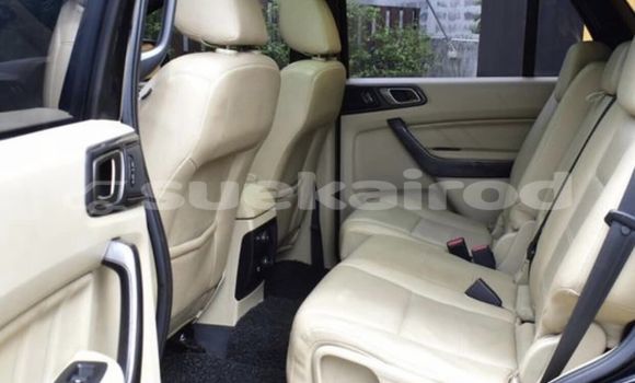 ซื้อ รถมือสอง Ford Everest สีดำ รถยนต์ ใน %{เมือง} ใน กรุงเทพมหานคร ซื้อ รถมือสอง Ford Everest สีดำ รถยนต์ ใน %{เมือง} ใน กรุงเทพมหานคร