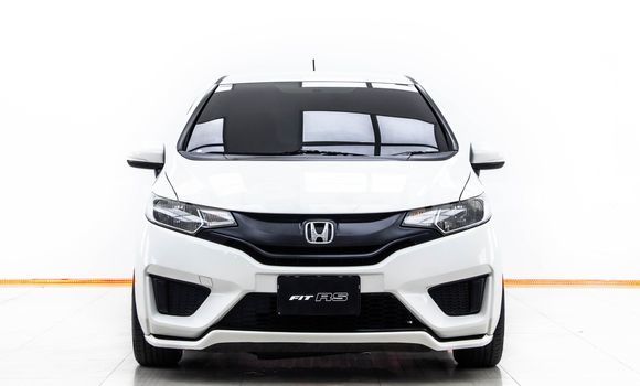 Buy Used Honda Jazz White Car in Bangkok in Bangkok Buy Used Honda Jazz White Car in Bangkok in Bangkok