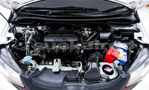 Buy Used Honda Jazz White Car in Bangkok in Bangkok Buy Used Honda Jazz White Car in Bangkok in Bangkok