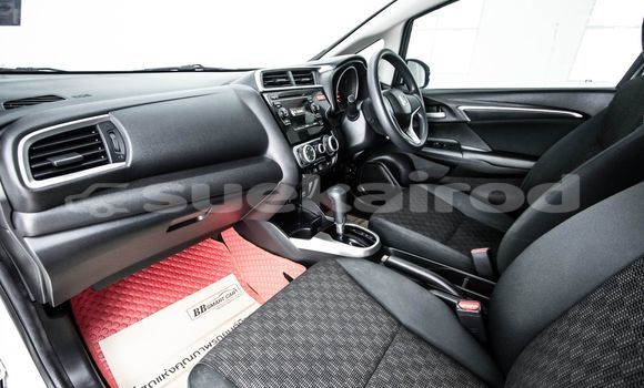 Buy Used Honda Jazz White Car in Bangkok in Bangkok Buy Used Honda Jazz White Car in Bangkok in Bangkok