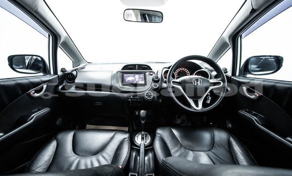 Buy Used Honda Jazz White Car in Bangkok in Bangkok Buy Used Honda Jazz White Car in Bangkok in Bangkok