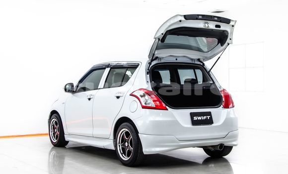ซื้อ รถมือสอง Suzuki Swift ขาว รถยนต์ ใน %{เมือง} ใน กรุงเทพมหานคร ซื้อ รถมือสอง Suzuki Swift ขาว รถยนต์ ใน %{เมือง} ใน กรุงเทพมหานคร