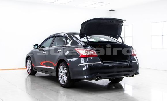 Buy Used Nissan Teana Blue Car in Bangkok in Bangkok Buy Used Nissan Teana Blue Car in Bangkok in Bangkok