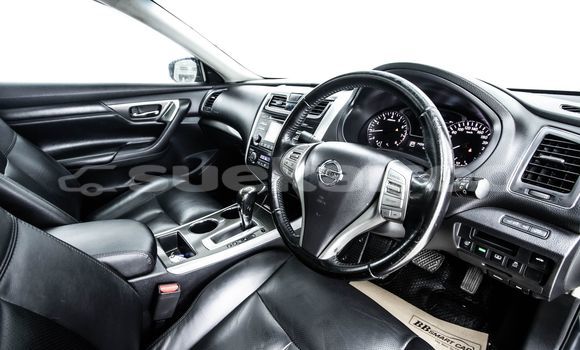 Buy Used Nissan Teana Blue Car in Bangkok in Bangkok Buy Used Nissan Teana Blue Car in Bangkok in Bangkok