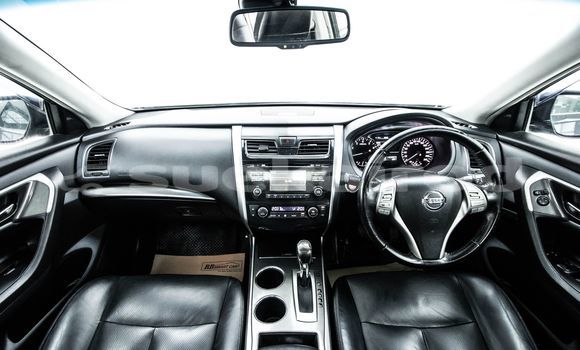 Buy Used Nissan Teana Blue Car in Bangkok in Bangkok Buy Used Nissan Teana Blue Car in Bangkok in Bangkok