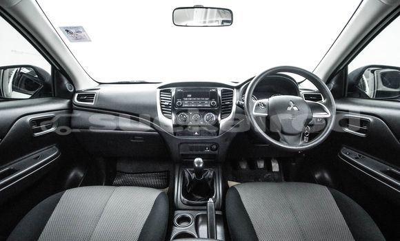 ซื้อ รถมือสอง Mitsubishi Triton ขาว รถยนต์ ใน %{เมือง} ใน กรุงเทพมหานคร ซื้อ รถมือสอง Mitsubishi Triton ขาว รถยนต์ ใน %{เมือง} ใน กรุงเทพมหานคร