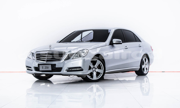 Buy Used Mercedes-Benz E-Classe Other Car in Bangkok in Bangkok Buy Used Mercedes-Benz E-Classe Other Car in Bangkok in Bangkok