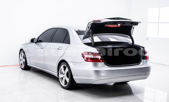 Buy Used Mercedes-Benz E-Classe Other Car in Bangkok in Bangkok Buy Used Mercedes-Benz E-Classe Other Car in Bangkok in Bangkok