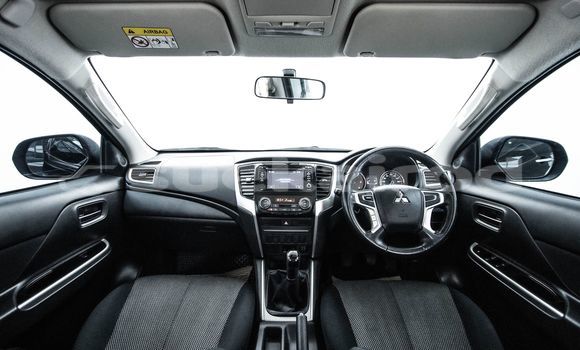 ซื้อ รถมือสอง Mitsubishi Triton สีดำ รถยนต์ ใน %{เมือง} ใน กรุงเทพมหานคร ซื้อ รถมือสอง Mitsubishi Triton สีดำ รถยนต์ ใน %{เมือง} ใน กรุงเทพมหานคร