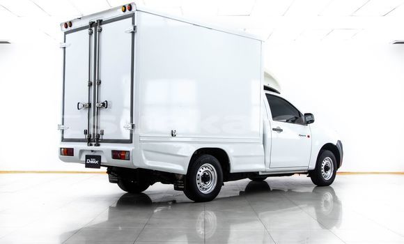 Buy Used Isuzu D-Max White Car in Bangkok in Bangkok Buy Used Isuzu D-Max White Car in Bangkok in Bangkok
