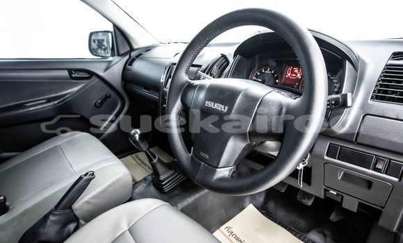 Buy Used Isuzu D-Max White Car in Bangkok in Bangkok Buy Used Isuzu D-Max White Car in Bangkok in Bangkok