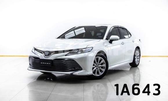 Buy Used Toyota Camry White Car in Bangkok in Bangkok Buy Used Toyota Camry White Car in Bangkok in Bangkok