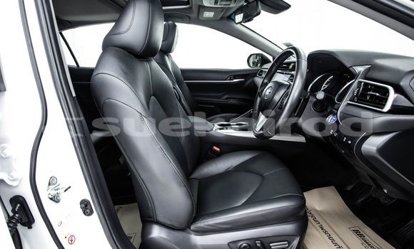 Buy Used Toyota Camry White Car in Bangkok in Bangkok Buy Used Toyota Camry White Car in Bangkok in Bangkok