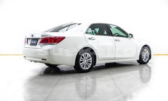 ซื้อ รถมือสอง Toyota Crown ขาว รถยนต์ ใน %{เมือง} ใน กรุงเทพมหานคร ซื้อ รถมือสอง Toyota Crown ขาว รถยนต์ ใน %{เมือง} ใน กรุงเทพมหานคร