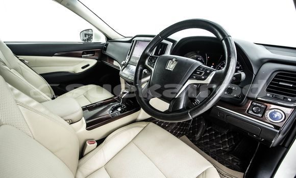 ซื้อ รถมือสอง Toyota Crown ขาว รถยนต์ ใน %{เมือง} ใน กรุงเทพมหานคร ซื้อ รถมือสอง Toyota Crown ขาว รถยนต์ ใน %{เมือง} ใน กรุงเทพมหานคร