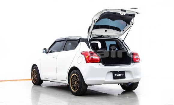 ซื้อ รถมือสอง Suzuki Swift ขาว รถยนต์ ใน %{เมือง} ใน กรุงเทพมหานคร ซื้อ รถมือสอง Suzuki Swift ขาว รถยนต์ ใน %{เมือง} ใน กรุงเทพมหานคร