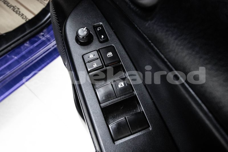 Big with watermark toyota yaris bangkok bangkok 66933