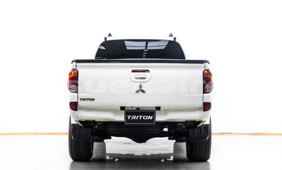 Buy Used Mitsubishi Triton White Car in Bangkok in Bangkok Buy Used Mitsubishi Triton White Car in Bangkok in Bangkok