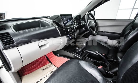 Buy Used Mitsubishi Triton White Car in Bangkok in Bangkok Buy Used Mitsubishi Triton White Car in Bangkok in Bangkok