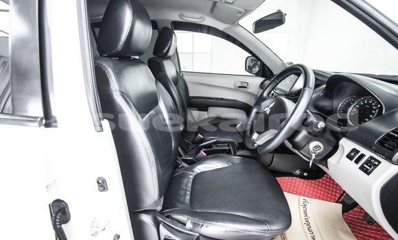 Buy Used Mitsubishi Triton White Car in Bangkok in Bangkok Buy Used Mitsubishi Triton White Car in Bangkok in Bangkok