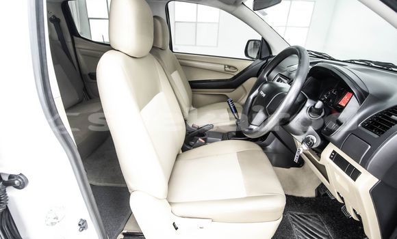 Buy Used Isuzu D-Max Other Car in Bangkok in Bangkok Buy Used Isuzu D-Max Other Car in Bangkok in Bangkok