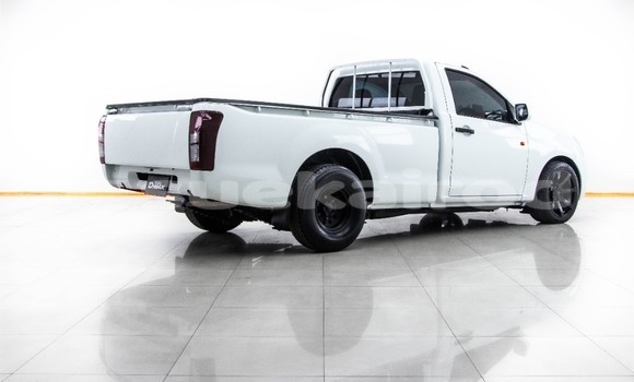 Buy Used Isuzu D-Max White Car in Bangkok in Bangkok Buy Used Isuzu D-Max White Car in Bangkok in Bangkok