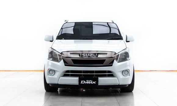Buy Used Isuzu D-Max White Car in Bangkok in Bangkok Buy Used Isuzu D-Max White Car in Bangkok in Bangkok