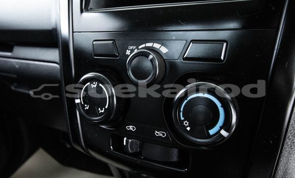 Buy Used Isuzu D-Max White Car in Bangkok in Bangkok Buy Used Isuzu D-Max White Car in Bangkok in Bangkok
