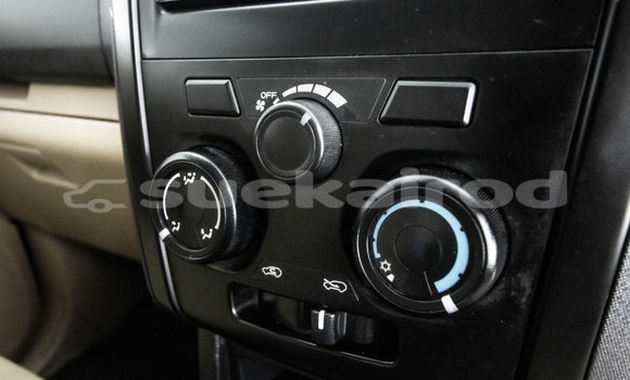 Buy Used Isuzu D-Max White Car in Bangkok in Bangkok Buy Used Isuzu D-Max White Car in Bangkok in Bangkok