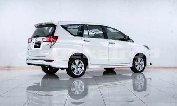Buy Used Toyota Innova White Car in Bangkok in Bangkok Buy Used Toyota Innova White Car in Bangkok in Bangkok