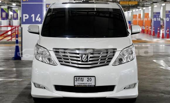 Buy Used Toyota Alphard White Car in Bangkok in Bangkok Buy Used Toyota Alphard White Car in Bangkok in Bangkok