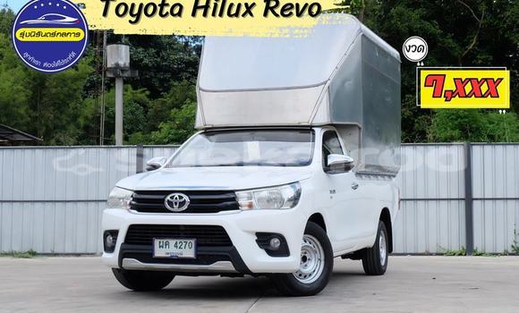 Buy Used Toyota Hiluxe Revo White Car in Udon Thani in Udon Thani