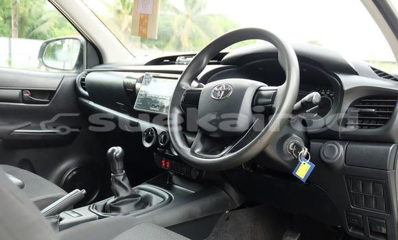 Buy Used Toyota Hiluxe Revo White Car in Udon Thani in Udon Thani Buy Used Toyota Hiluxe Revo White Car in Udon Thani in Udon Thani